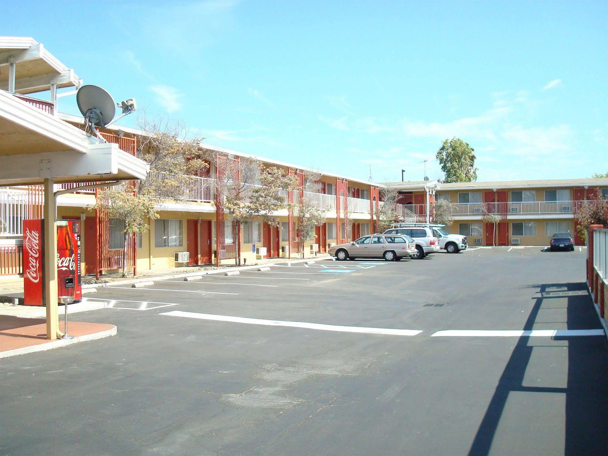 מילפיטאס Heritage Inn מראה חיצוני תמונה